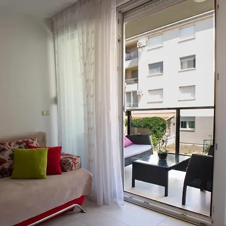 Appartement Apartman Mm *